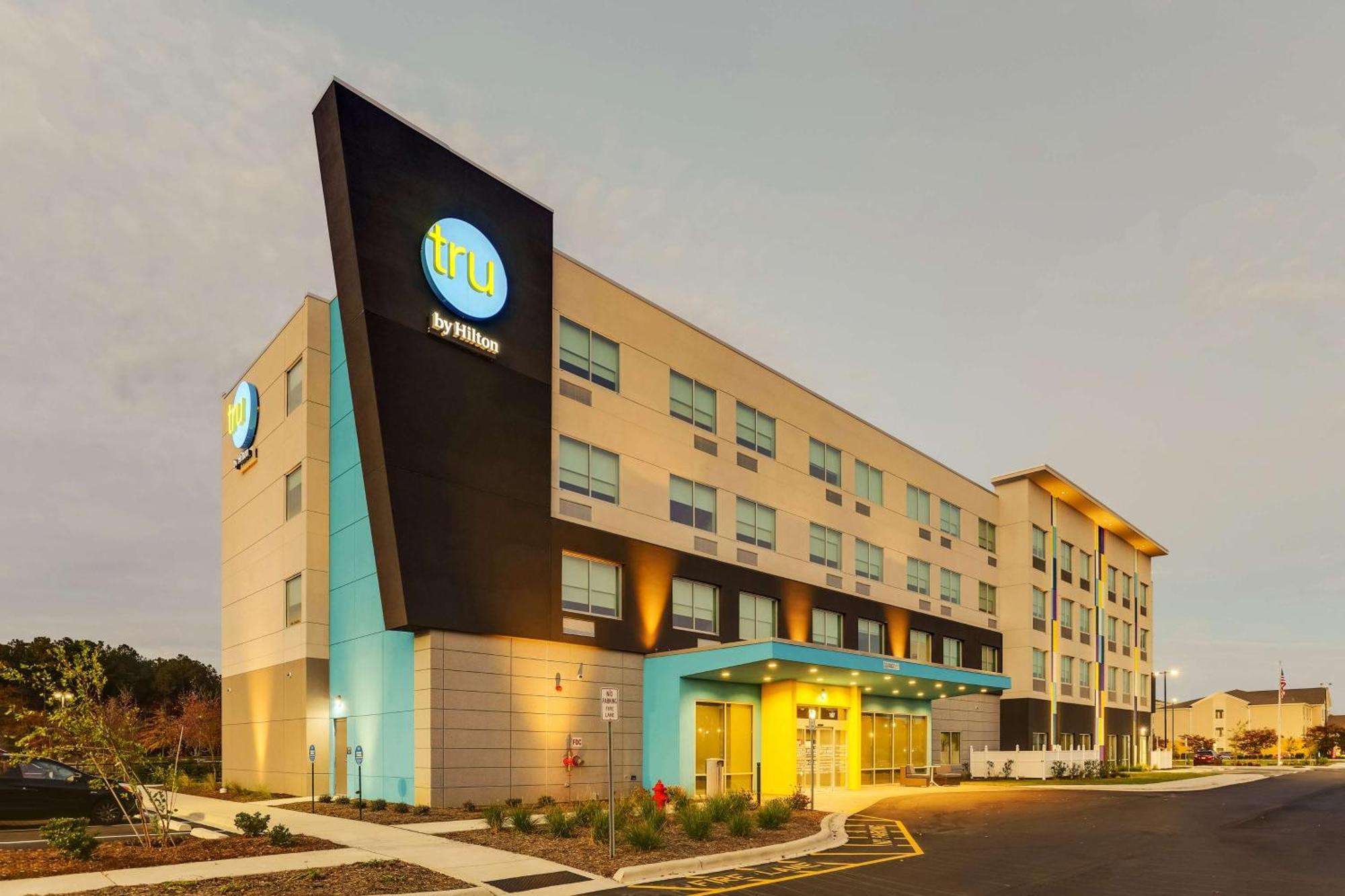 Tru By Hilton Smithfield I-95 Hotel Exterior foto